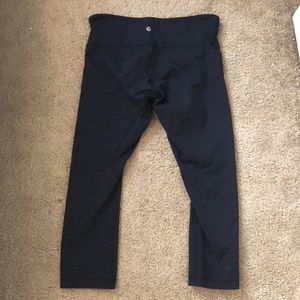 Lulu lemon crop leggings